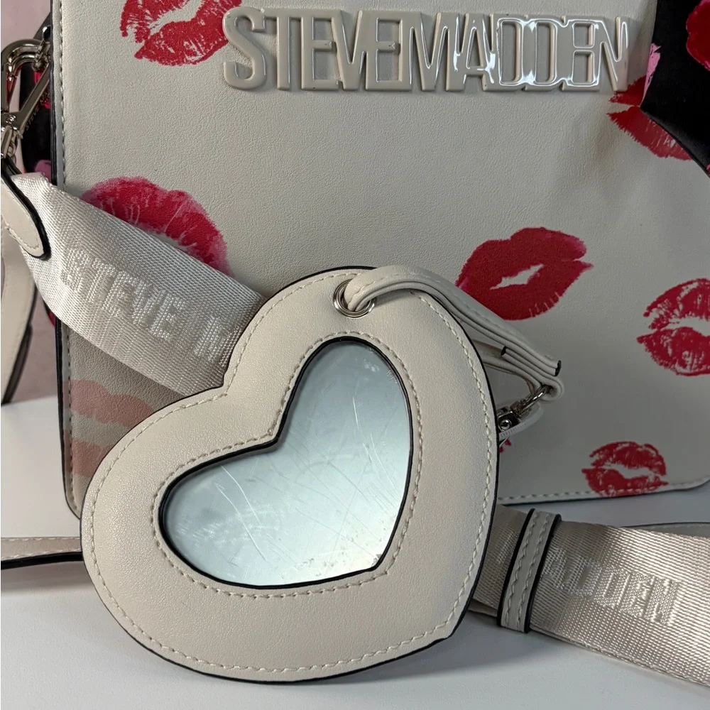 Steve Madden BEvelyn Kiss Print Women's Bag Chalk - Picture 15 of 16